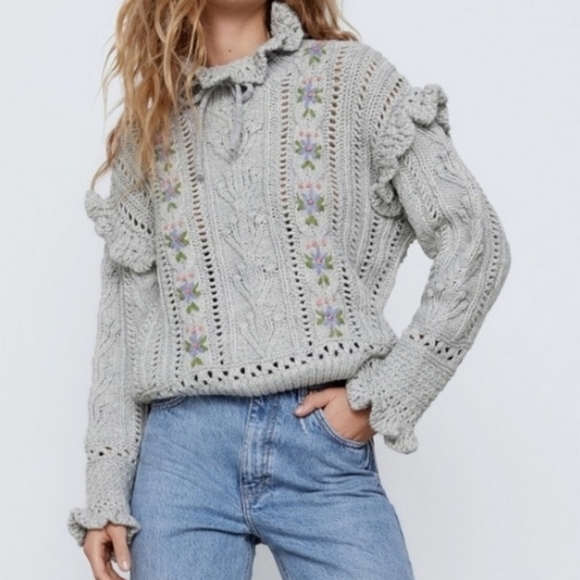 Zara Sweaters - Zara Gray Embroidered Oversized Sweater